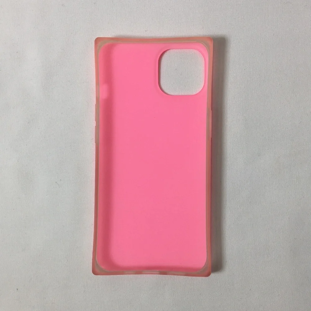 Hot Pink boxy Case for iPhone 14/ 15